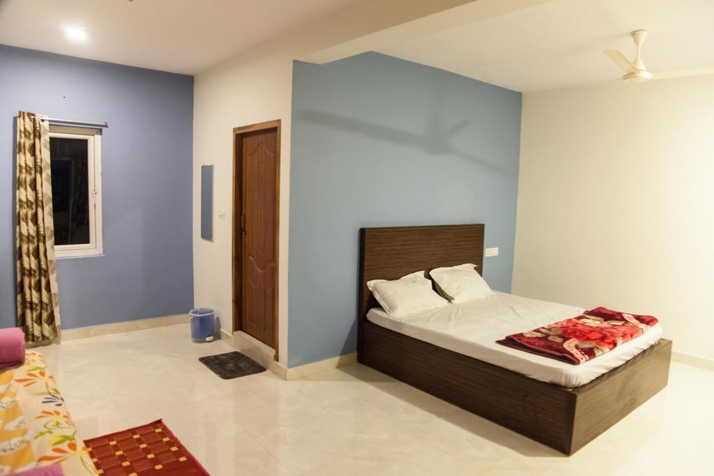 Petra Family Guest House Valparai Phòng bức ảnh
